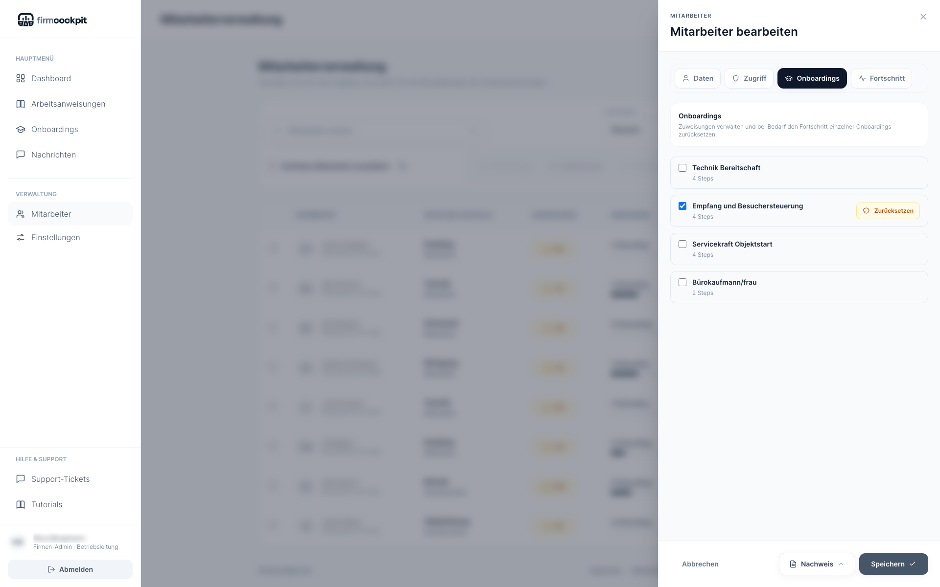 Mitarbeiter bearbeiten Modal mit Onboarding-Zuweisung und Zurücksetzen-Button